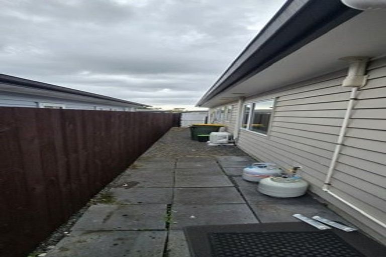 Photo of property in 10 Kutukutu Street, Takanini, 2112
