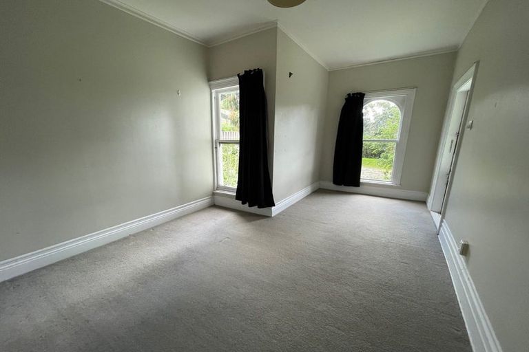 Photo of property in 1/14 Clifton Terrace, Kelburn, Wellington, 6012