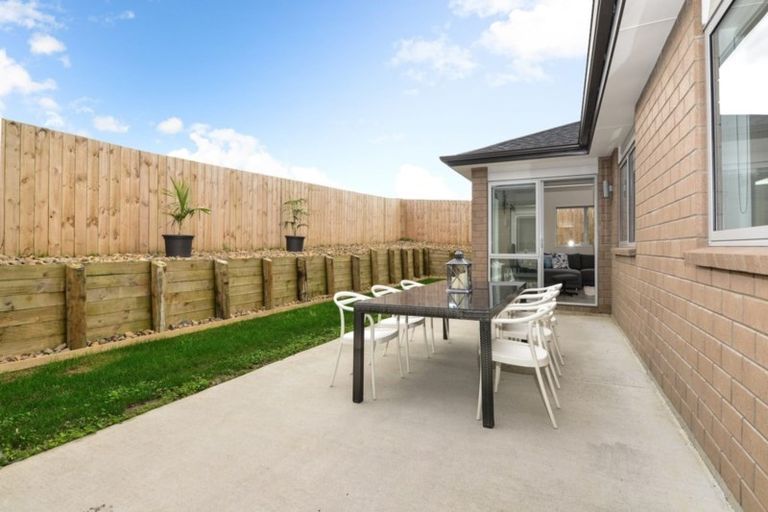 Photo of property in 50 Prado Drive, Pukekohe, 2120