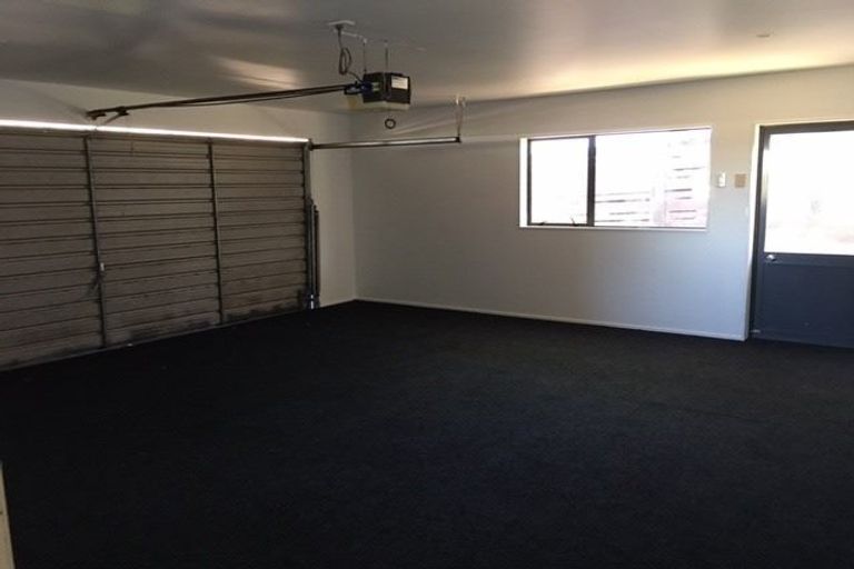 Photo of property in 20 Culzean Grove, Bell Block, New Plymouth, 4312