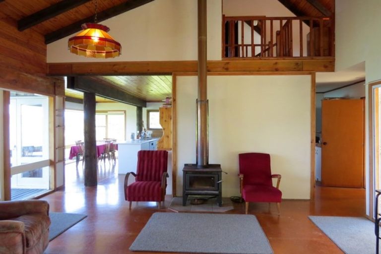 Photo of property in 2195 Wyuna Bay Road, Wyuna Bay, Coromandel, 3581