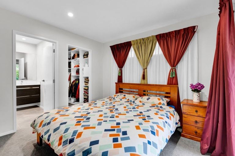 Photo of property in 51 Magnolia Drive, Westown, New Plymouth, 4310