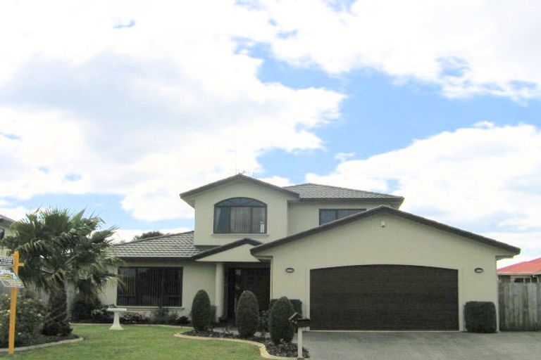 Photo of property in 26 Corinth Grove, Papamoa Beach, Papamoa, 3118