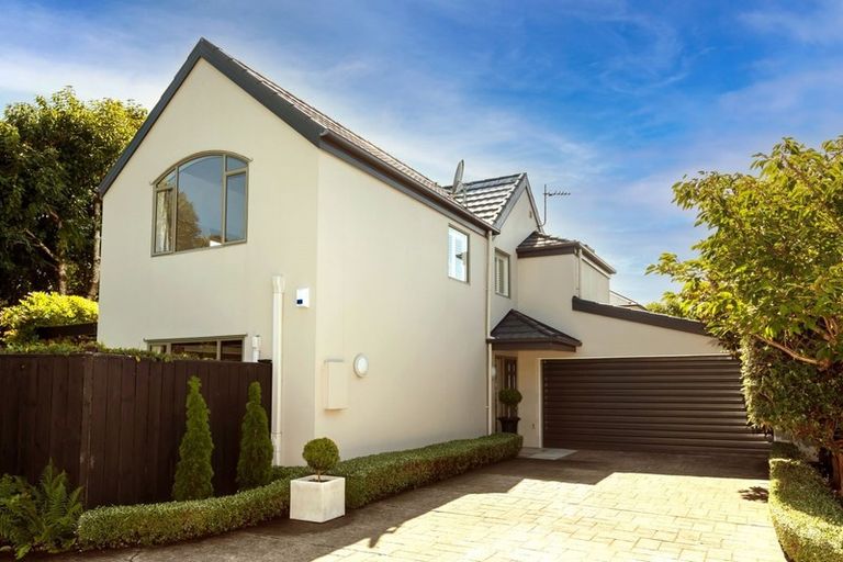 Photo of property in 2/188 Idris Road, Strowan, Christchurch, 8052