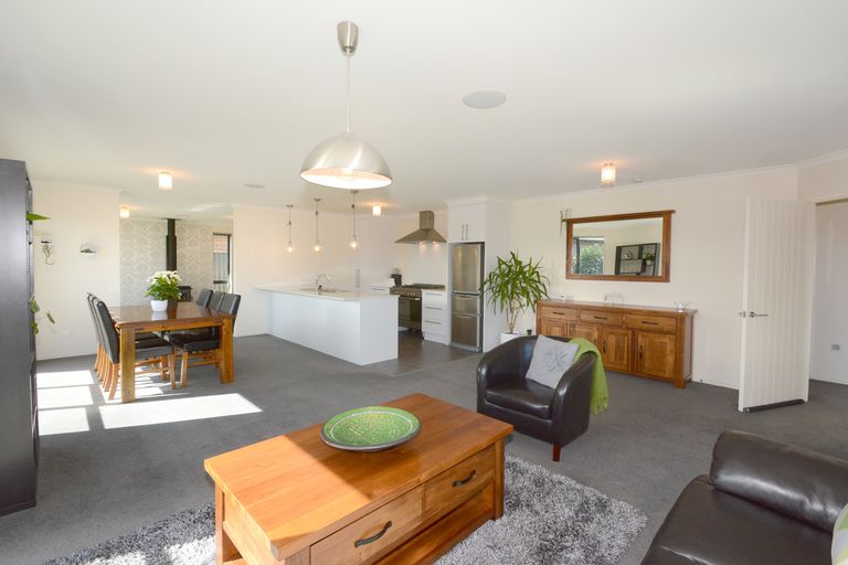 Photo of property in 8 Didham Drive, Mosgiel, 9024
