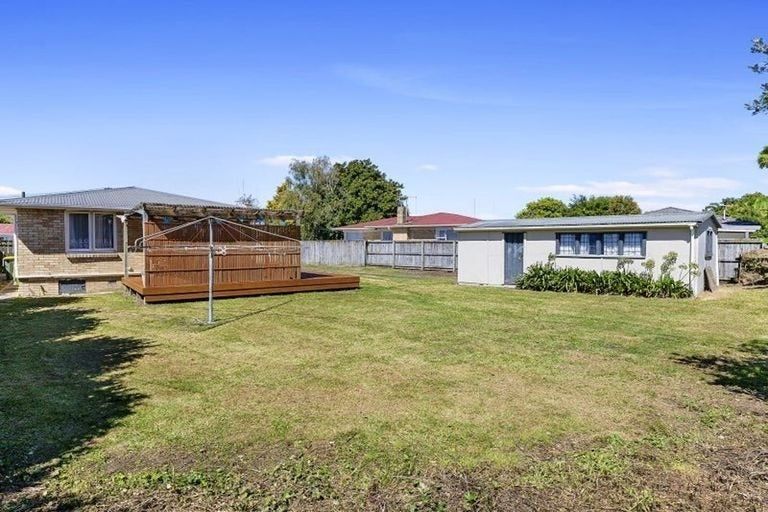 Photo of property in 4 Liston Crescent, Hillcrest, Hamilton, 3216