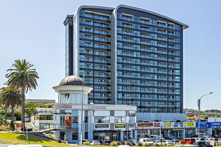 Photo of property in 1106/8 Lakewood Court, Manukau, Auckland, 2104