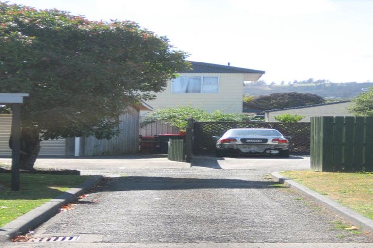 Photo of property in 9 Laredo Grove, Totara Park, Upper Hutt, 5018
