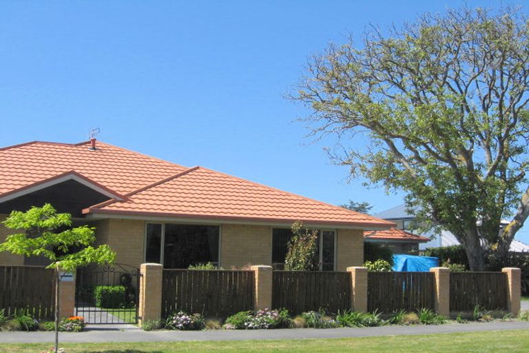 Photo of property in 12 Virtue Place, Bishopdale, Christchurch, 8053