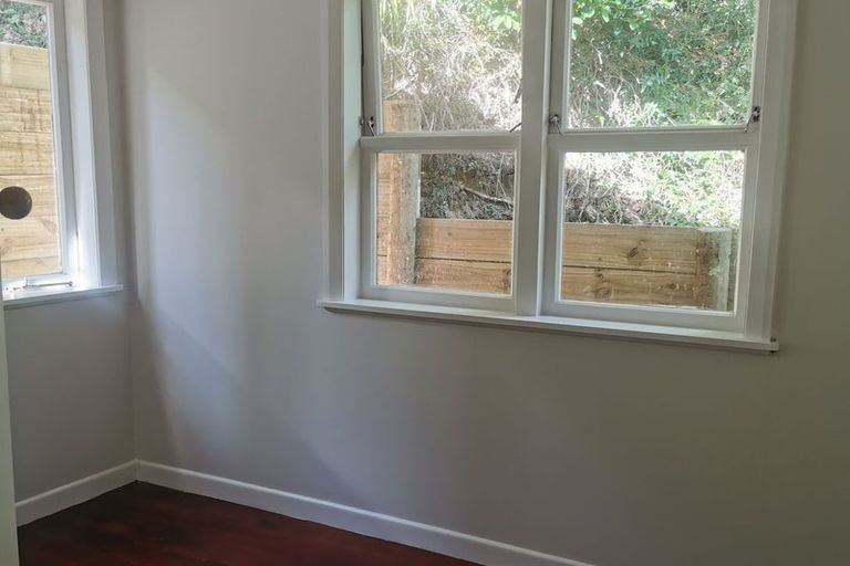 Photo of property in 11 Adams Road, Thornton Bay, Thames, 3575