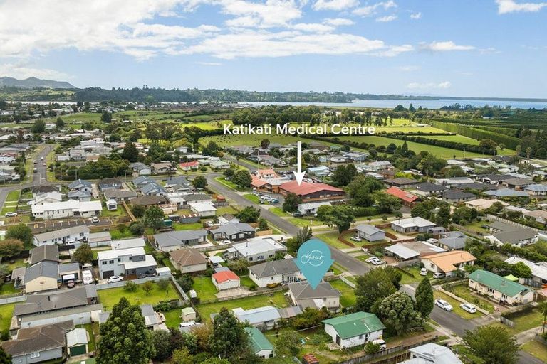 Photo of property in 15 Clive Road, Katikati, 3129