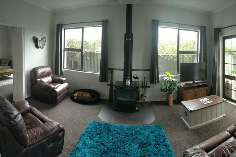 Photo of property in 6 Parkes Avenue, Saint Johns Hill, Whanganui, 4501