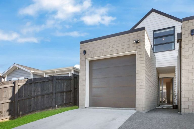 Photo of property in 52b Tawhiti Road, Pukekohe, 2120