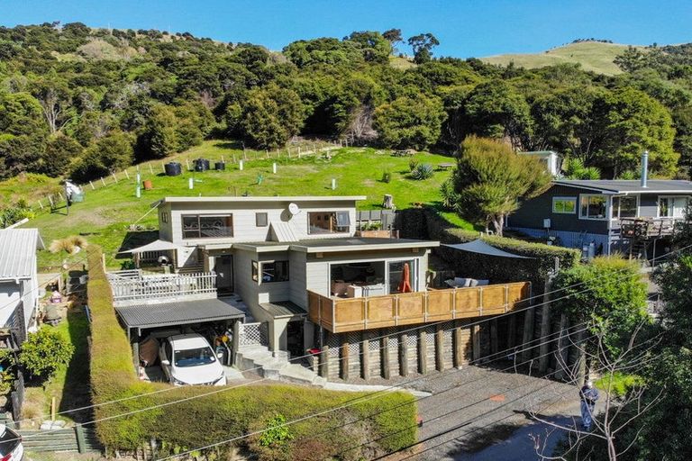 Photo of property in 52 Tikao Bay Road, Wainui, French Farm, 7582