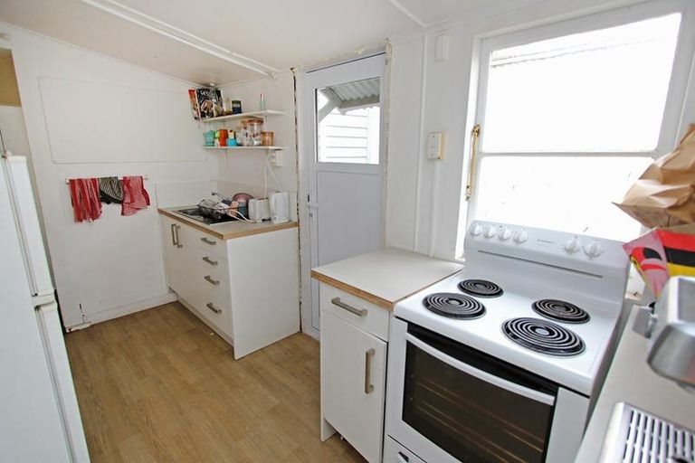 Photo of property in 12 Clyde Street, North Dunedin, Dunedin, 9016