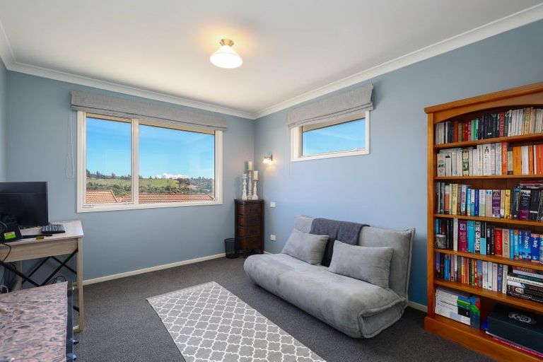 Photo of property in 14 Cullen Place, Nelson South, Nelson, 7010