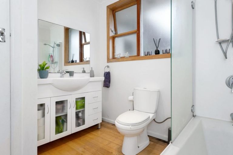 Photo of property in 96 Reservoir Street, Putaruru, 3411