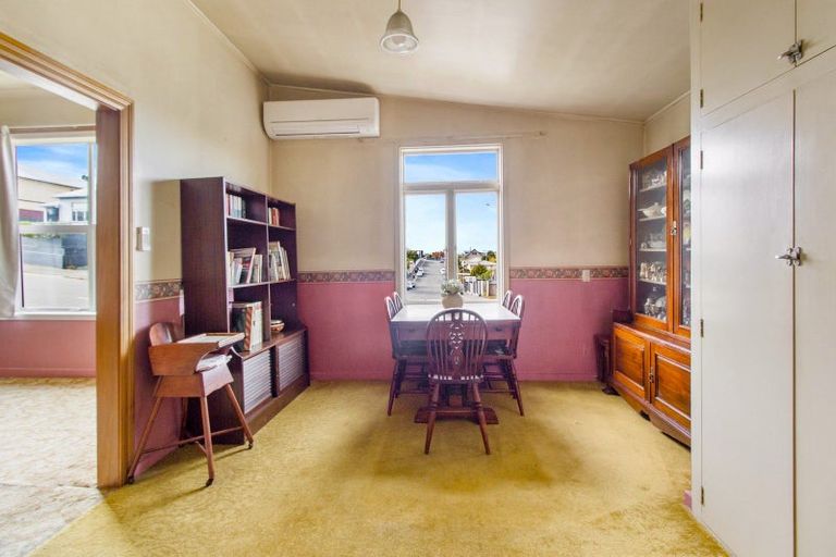 Photo of property in 2 Roslyn Terrace, Seaview, Timaru, 7910