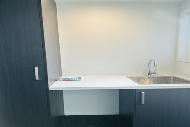 Photo of property in 3/37 Evesham Crescent, Spreydon, Christchurch, 8024