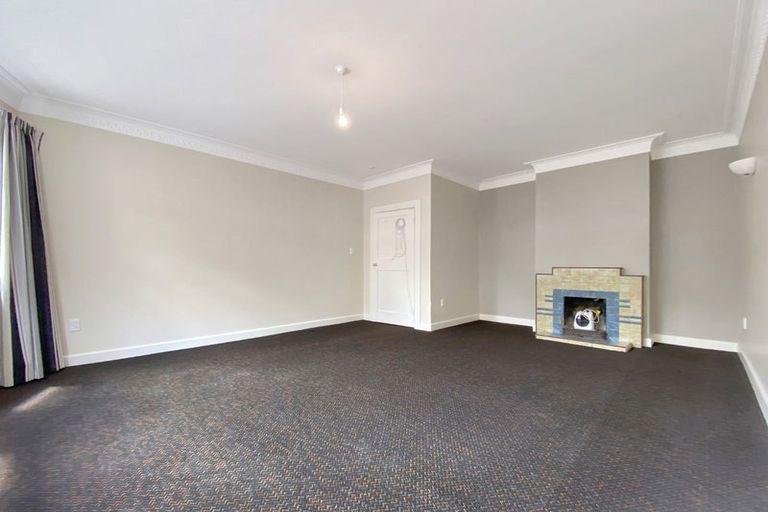 Photo of property in 20a Portland Crescent, Thorndon, Wellington, 6011