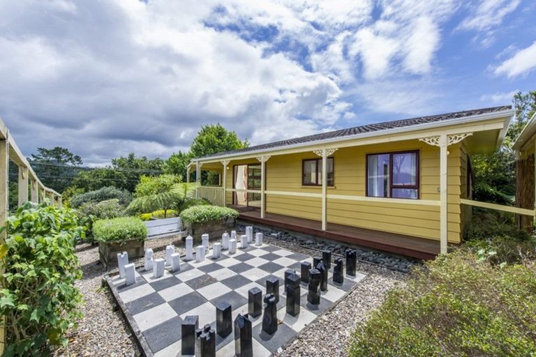 Photo of property in 772 West Coast Road, Oratia, Auckland, 0604