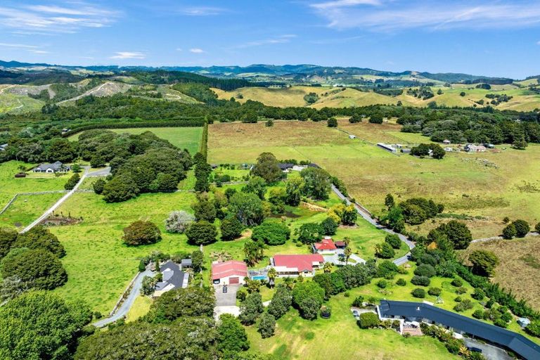Photo of property in 638 Ngunguru Road, Glenbervie, Whangarei, 0173