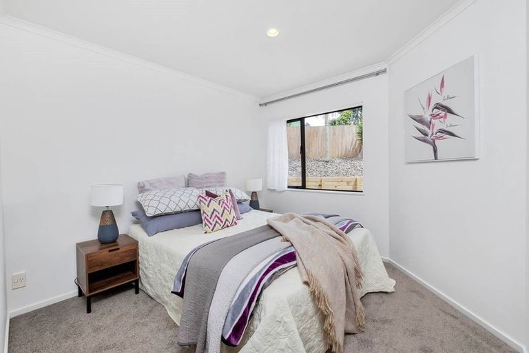 Photo of property in 47 Fleetwood Drive, Henderson, Auckland, 0612