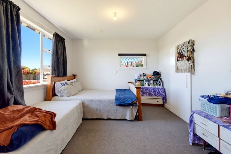 Photo of property in 70 Mcmurdo Street, Tinwald, Ashburton, 7700