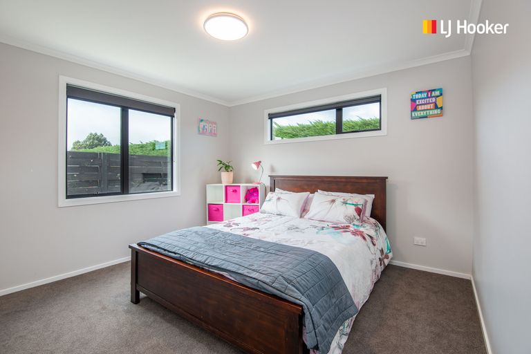 Photo of property in 13 Huntly Road, Outram, 9019