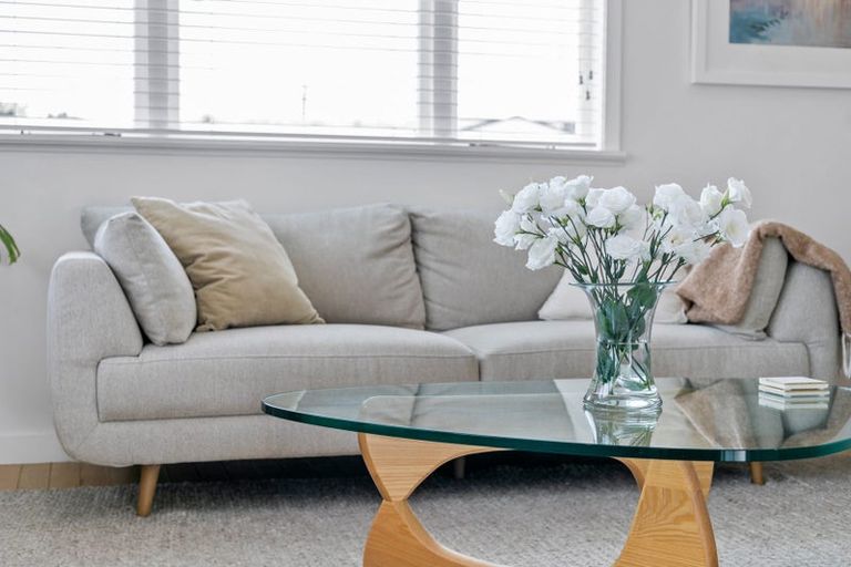 Photo of property in 28 Kingdale Road, Henderson, Auckland, 0610