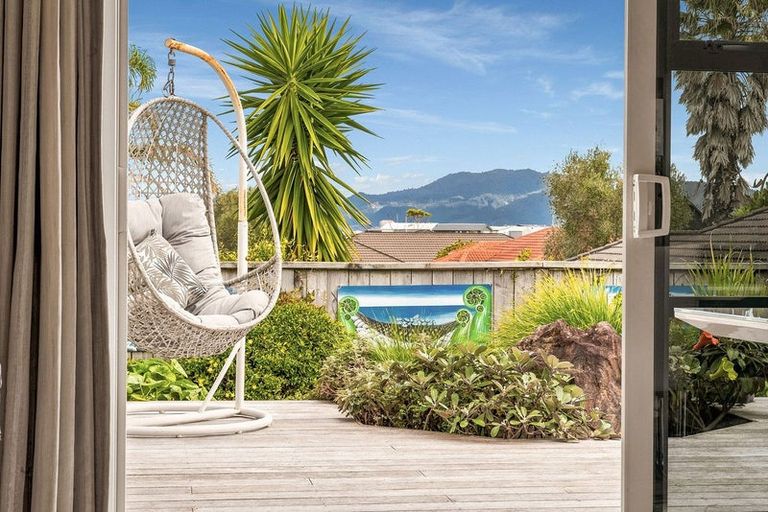 Photo of property in 37 Excelsa Place, Papamoa Beach, Papamoa, 3118
