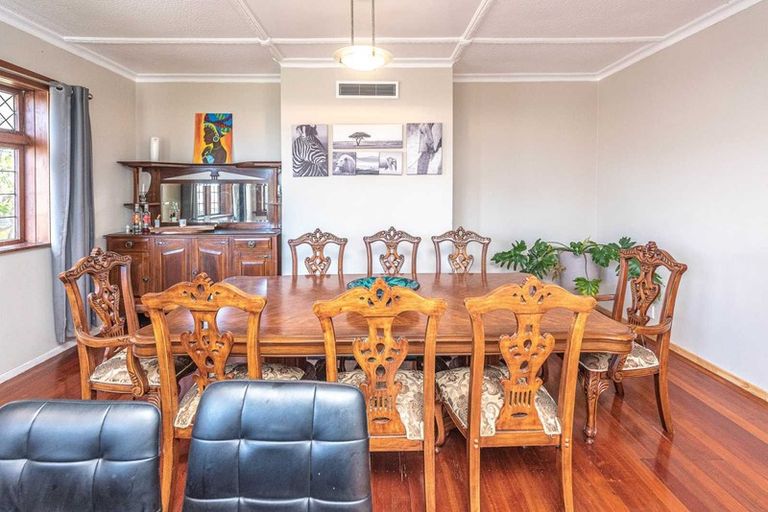 Photo of property in 17 Kawatiri Avenue, Gonville, Whanganui, 4501