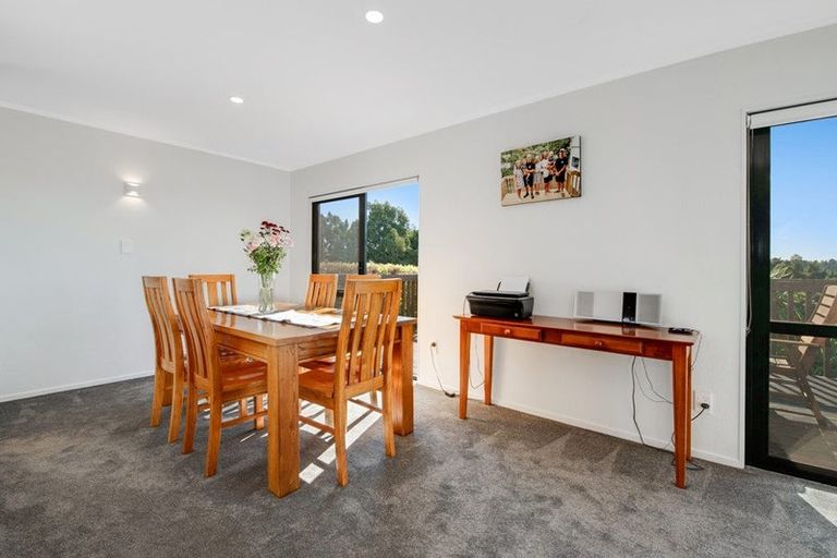 Photo of property in 12 Emery Grove, Bayview, Auckland, 0629