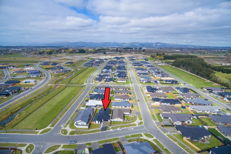 Photo of property in 4 Katrine Drive, Marshland, Christchurch, 8083
