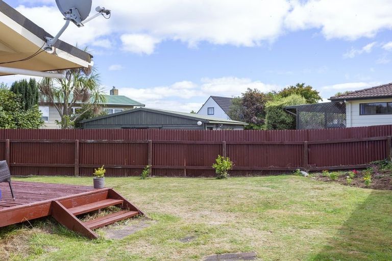 Photo of property in 2/19 Arthur Crescent, Hilltop, Taupo, 3330