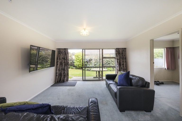 Photo of property in 6b Edwards Place, Terrace End, Palmerston North, 4410