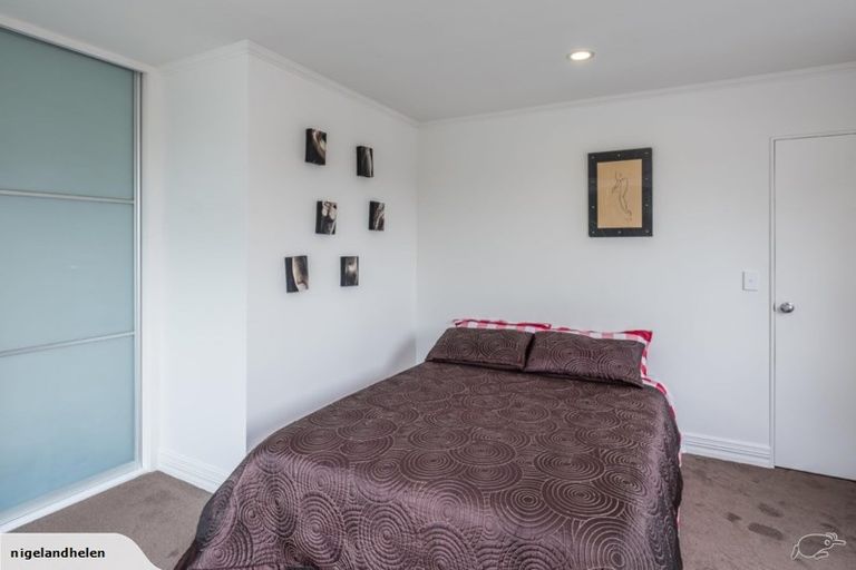 Photo of property in 1/14c Glenmore Street, Thorndon, Wellington, 6011