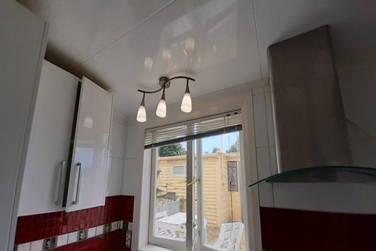 Photo of property in 2 Mudges Terrace, Newtown, Wellington, 6021