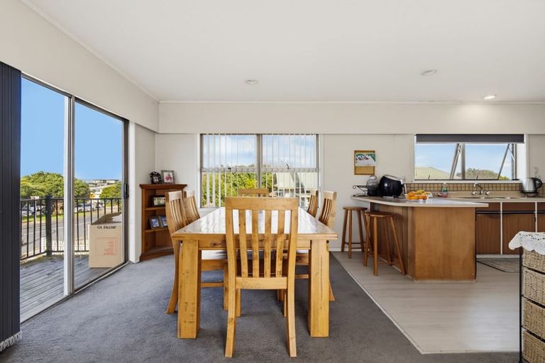 Photo of property in 7 Selwyn Road, Manurewa, Auckland, 2102