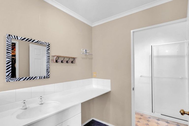 Photo of property in 46 Ayrshire Drive, Grandview Heights, Hamilton, 3200