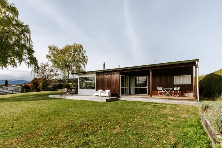 Photo of property in 3 Beech Street, Wanaka, 9305