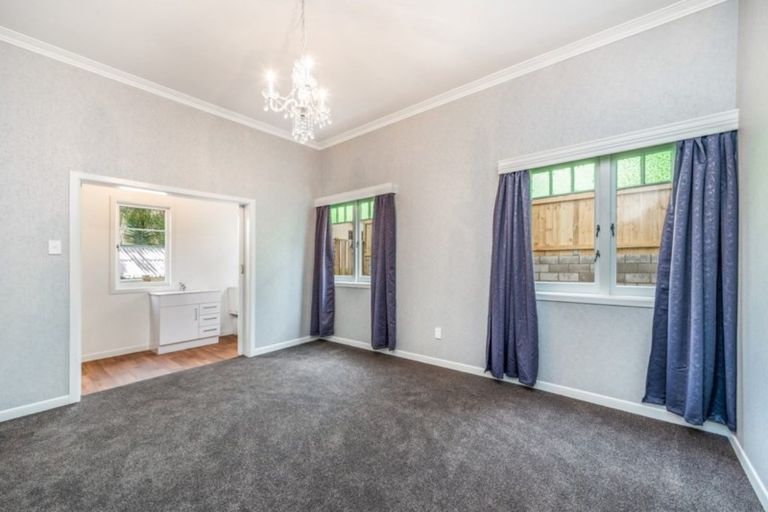 Photo of property in 24a Hunter Street, Hamilton Lake, Hamilton, 3204