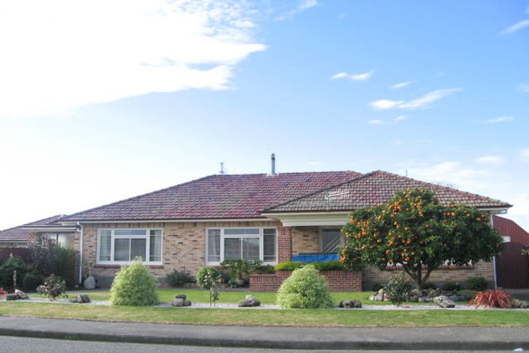 Photo of property in 706 Maitland Crescent, Mayfair, Hastings, 4122