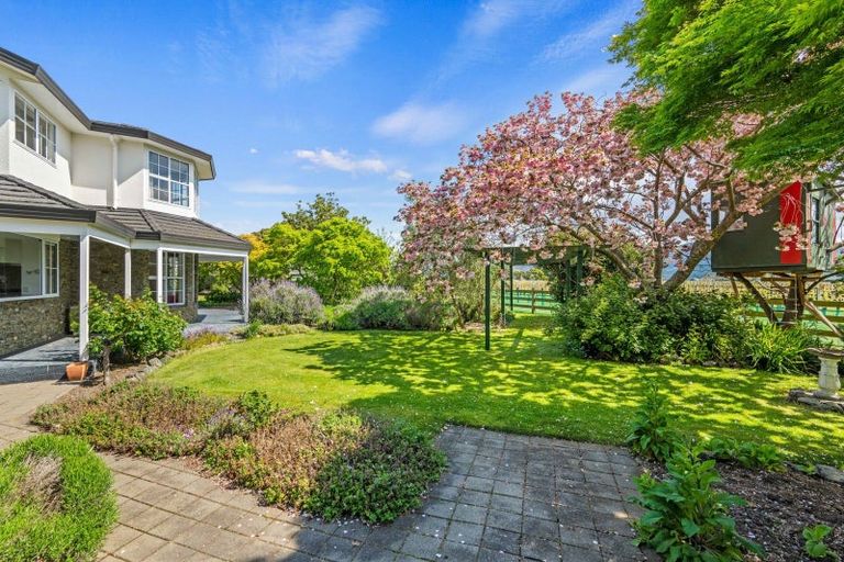 Photo of property in 8 Ashford Grove, Rapaura, Blenheim, 7273