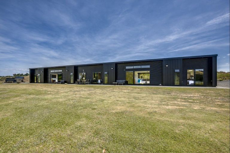 Photo of property in 8 Riverview Drive, Otane, 4277