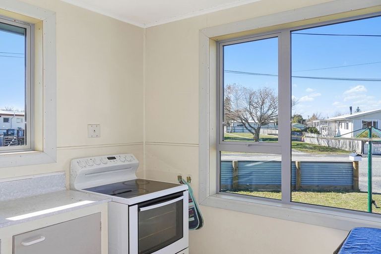 Photo of property in 6 Hopkins Road, Twizel, 7901