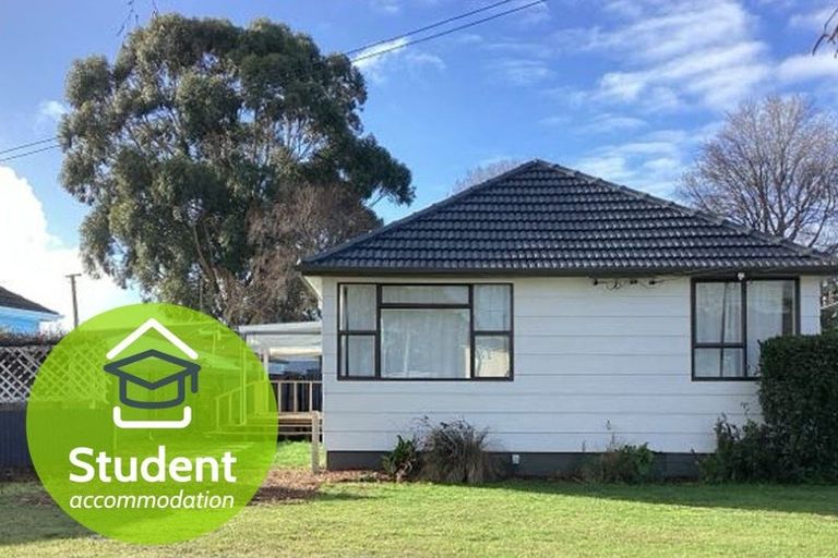 Photo of property in 42 Auburn Avenue, Upper Riccarton, Christchurch, 8041