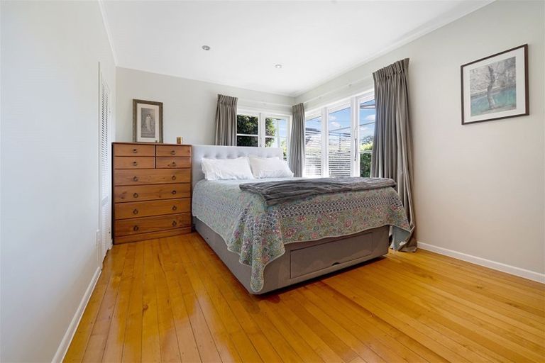 Photo of property in 93 Smythe Road, Henderson, Auckland, 0612