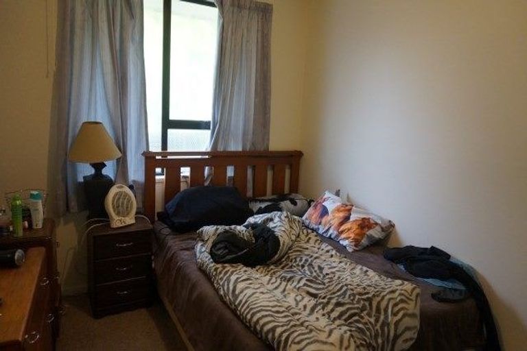 Photo of property in 1/35 Juniper Place, Burnside, Christchurch, 8053