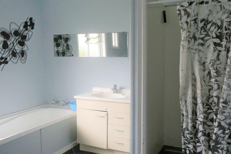 Photo of property in 10 Hall-jones Street, Runanga, 7803